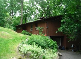 46 Aldridge Rd, Chappaqua, NY 10514