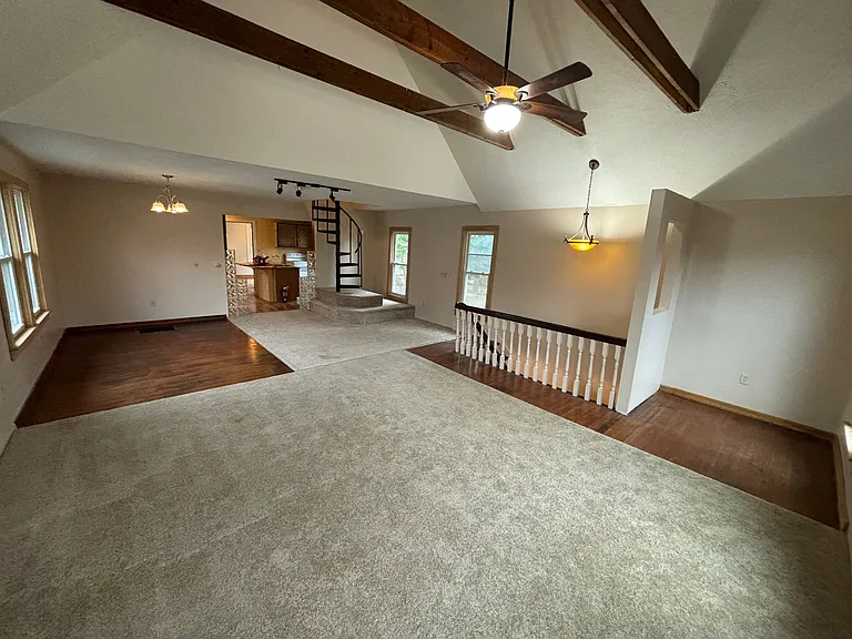 44 Pollard Ave — Photo 2
