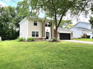 3611 Harbor Ridge Dr, Zion, IL 60099