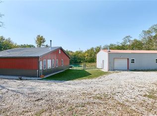 91 Walnut Ln, Elsberry, MO 63343