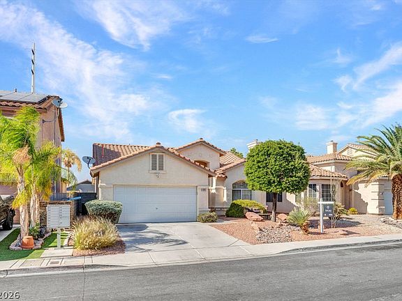 2nd image of 1076 Coral Desert Dr
