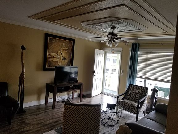 Living room2