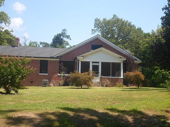 3rd image of 1625 Saint Elmo Ave