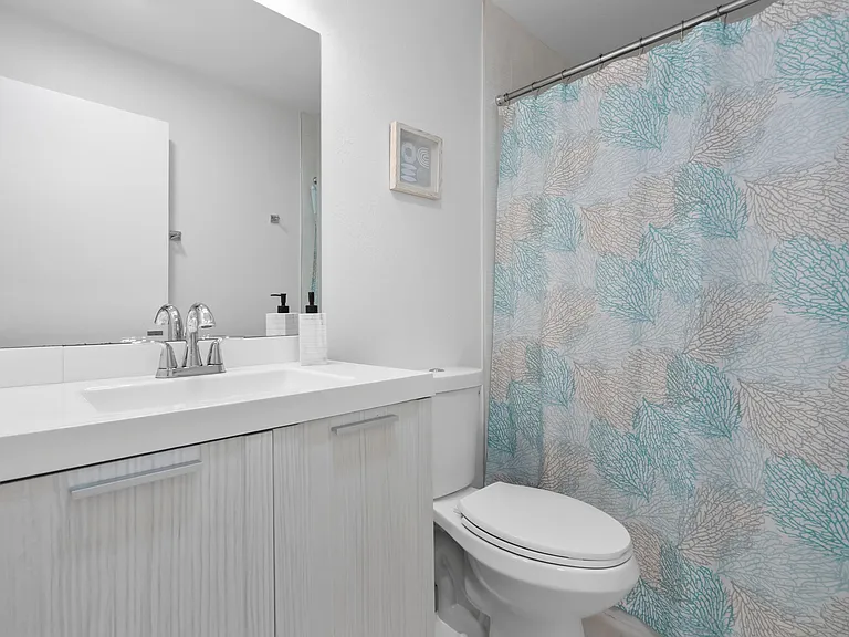 670 Hernando St #A — Photo 10