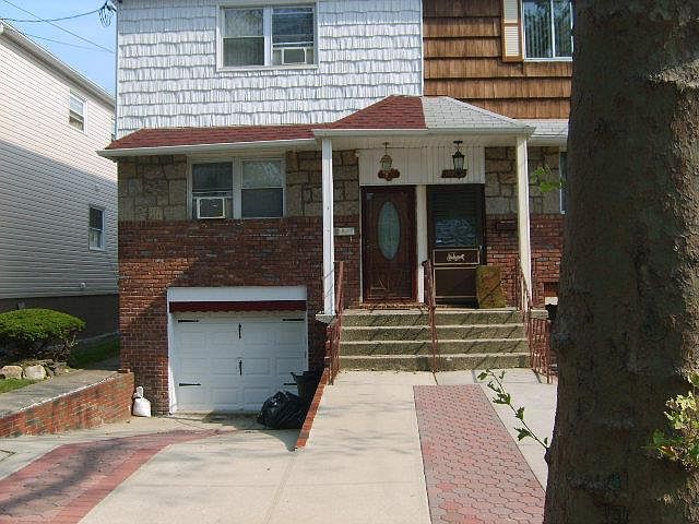 1st image of 10568 Avenue L