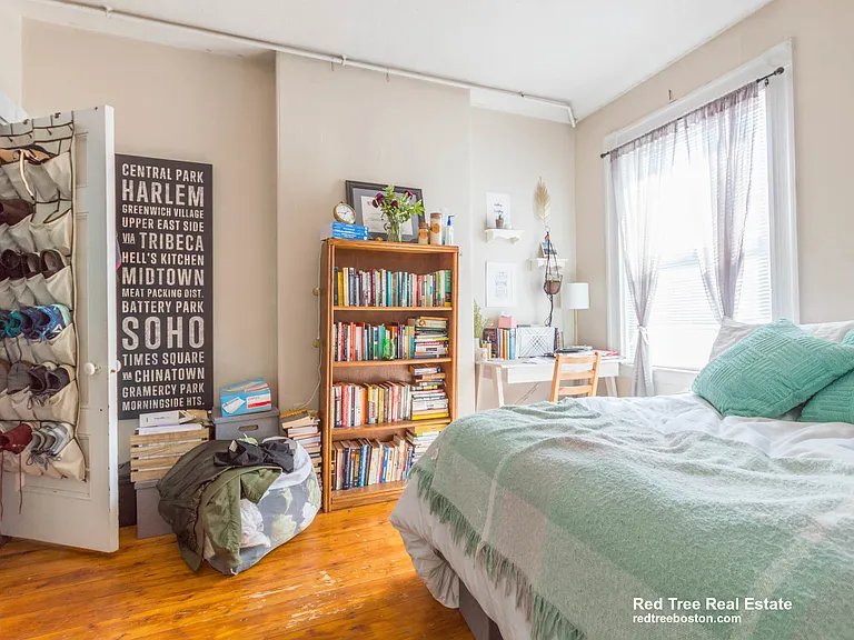 48 Green St #1 — Photo 14