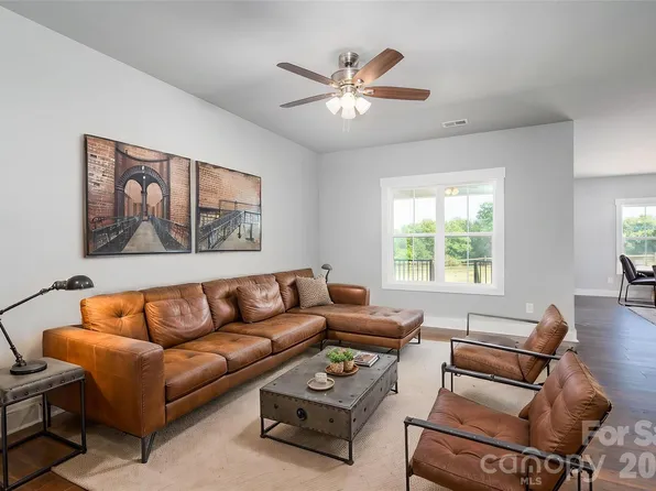 1343 Zeb Haynes Rd, Maiden, NC 28650