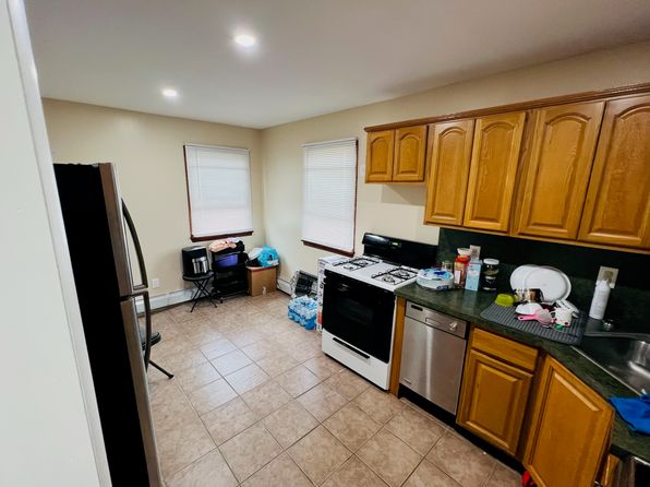 150 Coolidge Dr FLOOR 2