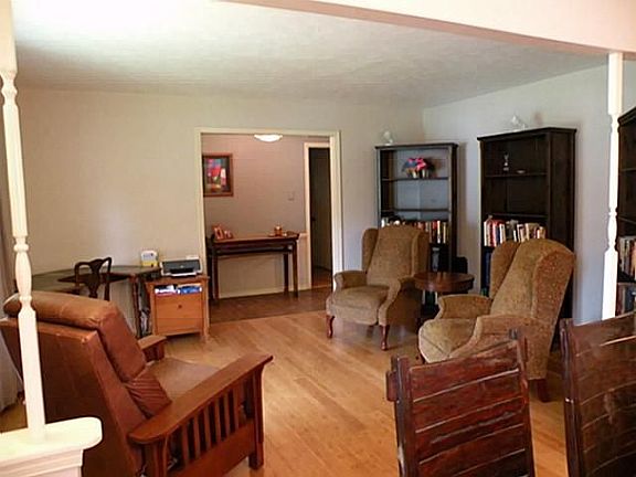4th image of 7716 La Verdura Dr