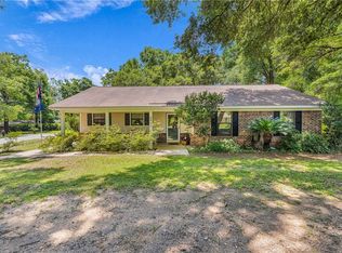 6951 Ching Lynch Rd, Mobile, AL 36618