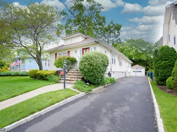 93 Forest Ave, Hawthorne Boro, NJ 07506