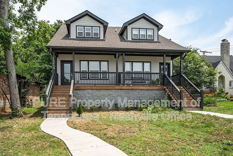 3 bed, 3.0 bath, 2200 sqft, $3,245 — Photo 3