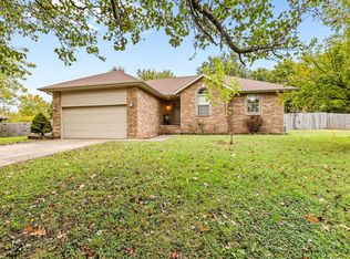 105 Jacaranda Ave, Willard, MO 65781