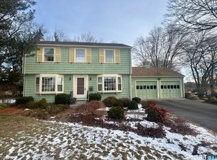 45 Farview Ave, Old Saybrook, CT 06475