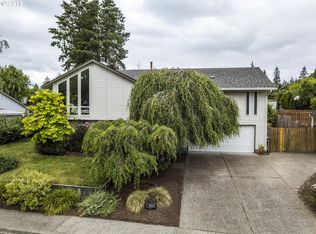 8615 SW Rebecca Ln, Beaverton, OR 97008