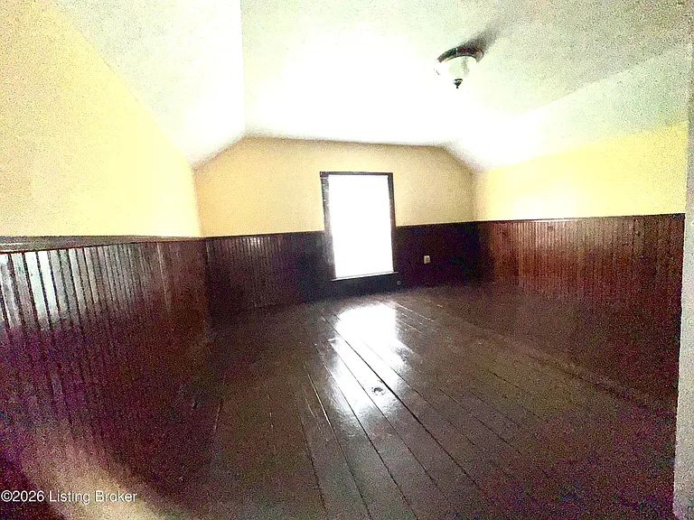 751 Van Buren Rd — Photo 8