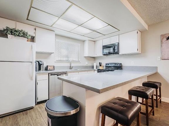 5th image of 3261 Jericho St Unit A