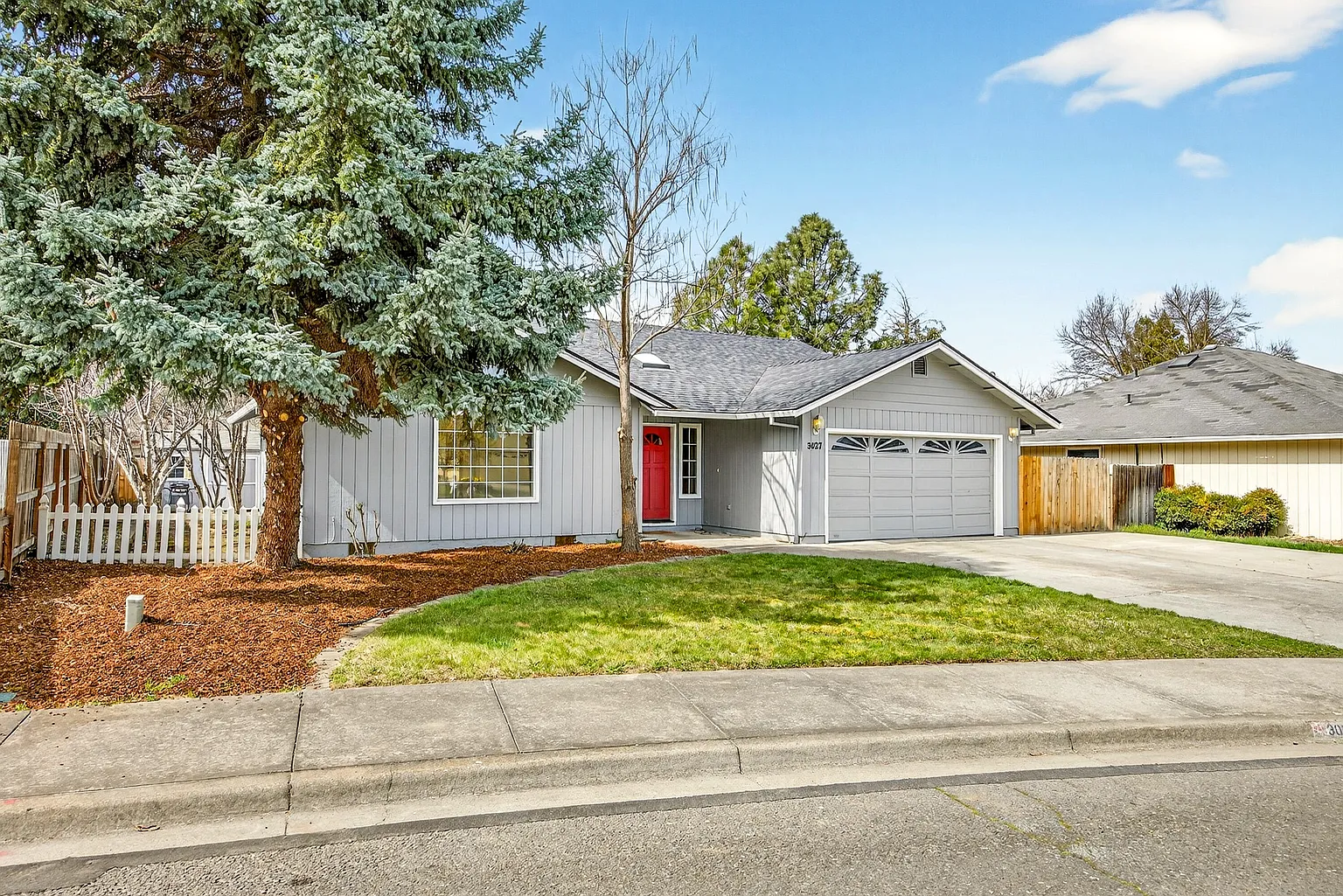 3027 Waterford Ct photo 1