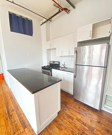 5th image of 380 Troutman St #201