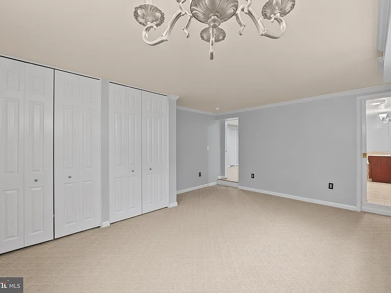 5937 Avon Dr — Photo 17