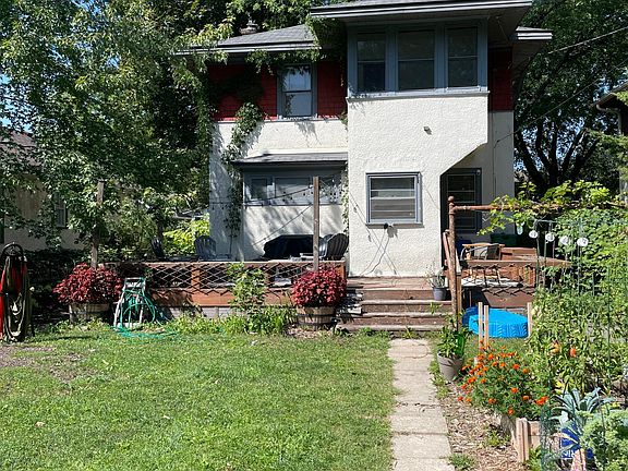 2nd image of 2845 43rd Ave S