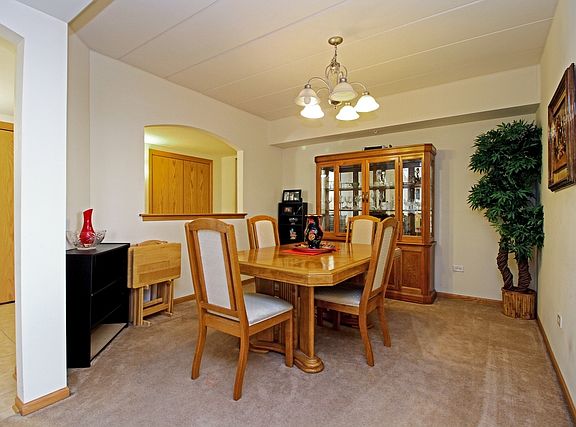 4th image of 11131 Waters Edge Dr Unit 3D