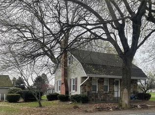 556 Jacobsburg Rd, Nazareth, PA 18064