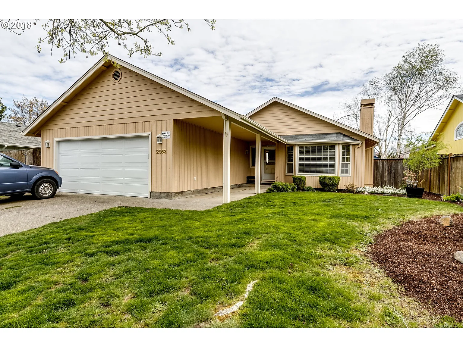 2563 Noah St photo 1