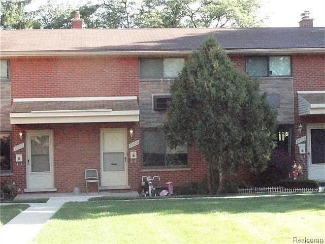 1st image of 29108 Tessmer Ct #1