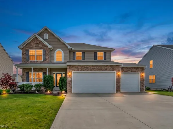 9087 Ichabod Dr, North Ridgeville, OH 44039