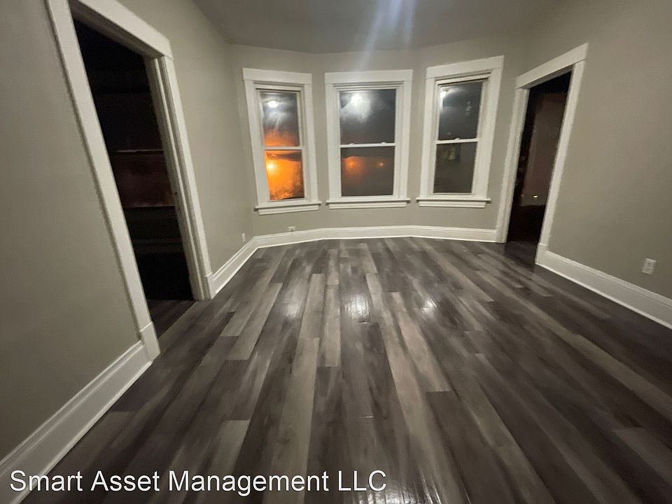 1st image of 2350 S 10th St #10540551