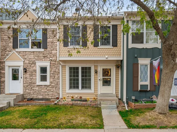 1242 S Idalia Street, Aurora, CO 80017