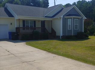 500 Hazelwood Dr, Holly Ridge, NC 28445