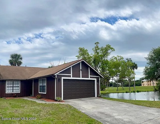 1396 Byrd Ct — Photo 1
