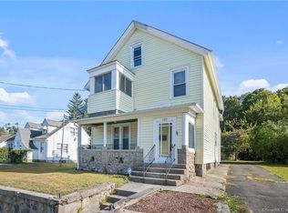 529 Sylvan Ave, Waterbury, CT 06706