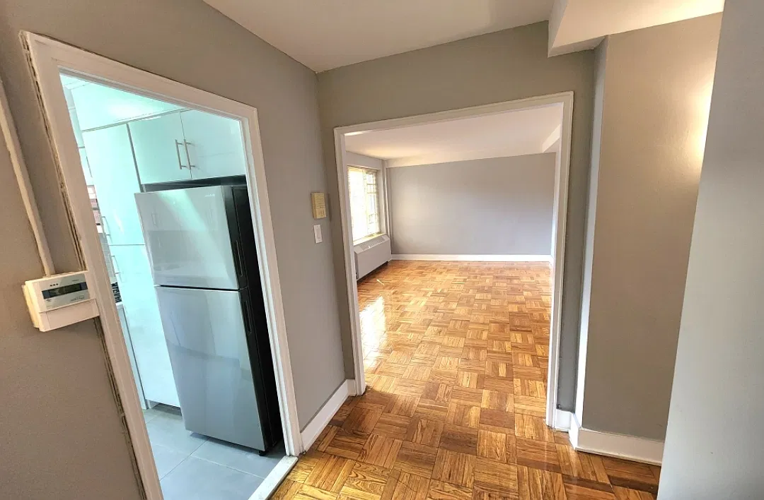 1 bed, 850 sqft, $2,350 — Photo 4