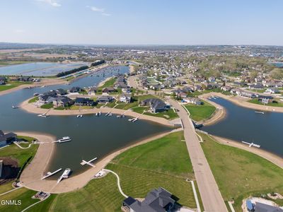 4101 Bay Shore Bnd SE, Mandan, ND, 58554