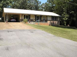 518 W Tri Lakes Dr, Horseshoe Bend, AR 72512