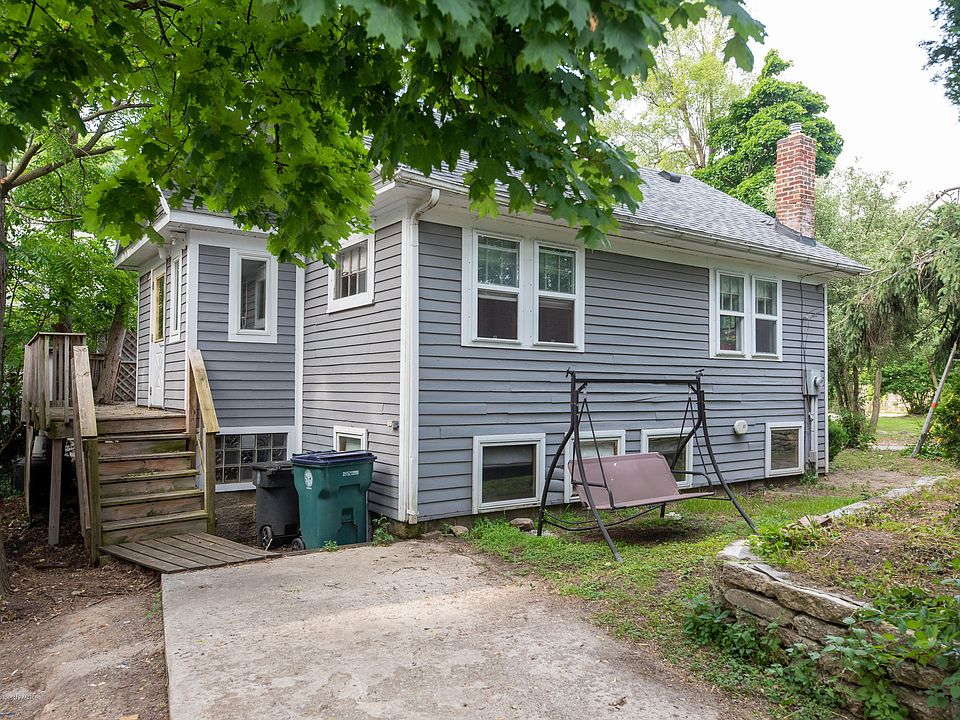 1st image of 513 Dorothy Ln