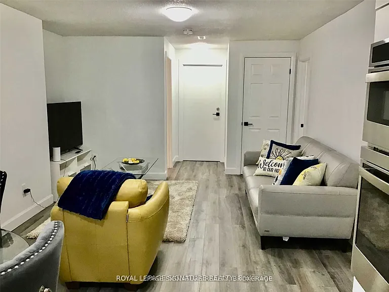 751 Pitcher Pl #BASEMENT — Photo 13