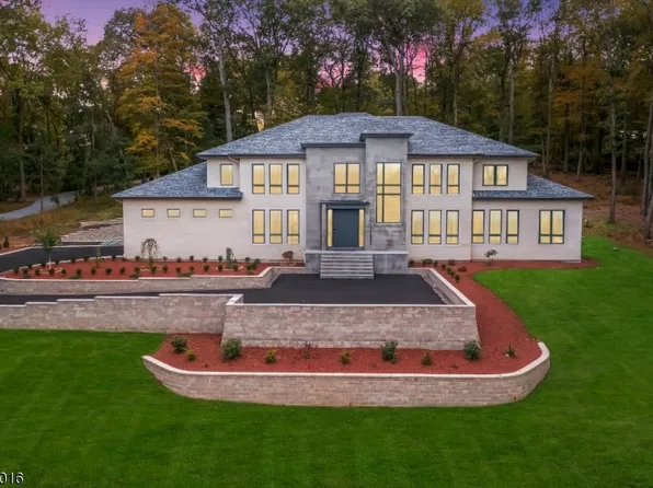 20 Pfizer Rd, Bernardsville Boro, NJ 07924