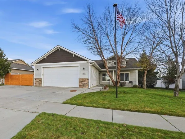 9122 N K St, Spokane, WA 99208