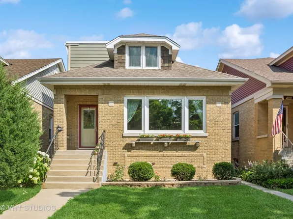 5811 N Napoleon Ave, Chicago, IL 60631