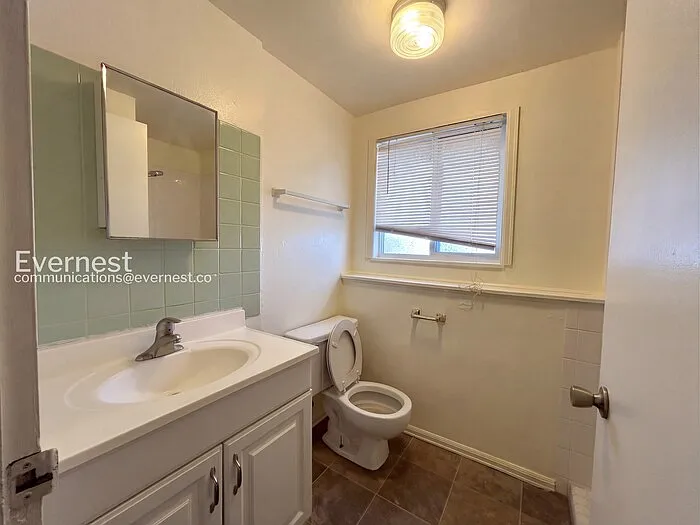 1456 Bonita Dr — Photo 12