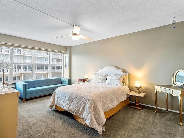 4010 Galt Ocean Dr #312 — Photo 13