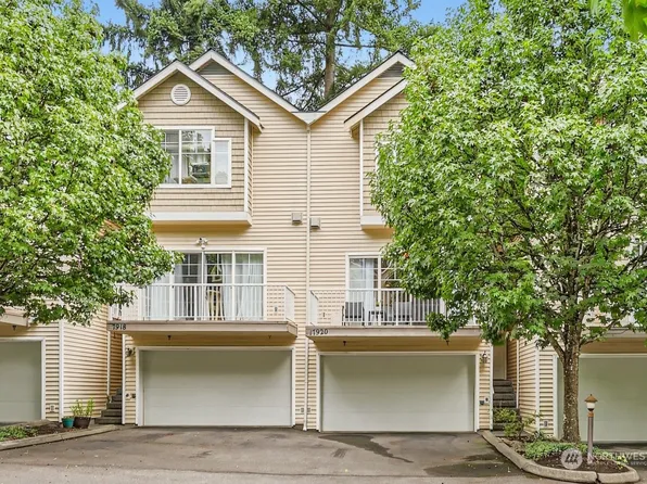 17920 NE 90th Street, Redmond, WA 98052