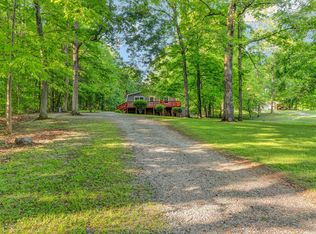 410 Lee Rd, Cottontown, TN 37048