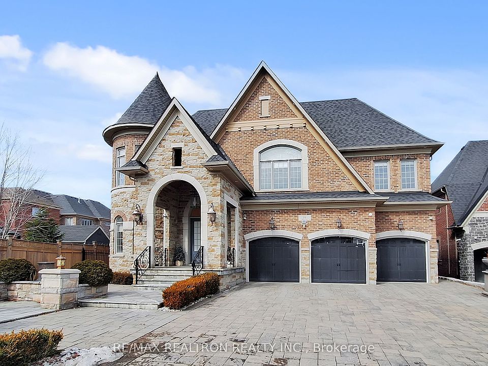 1st image of 16 Rinas Ave