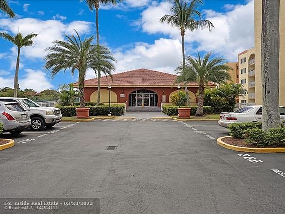 4th image of 7000 NW 186th St #227