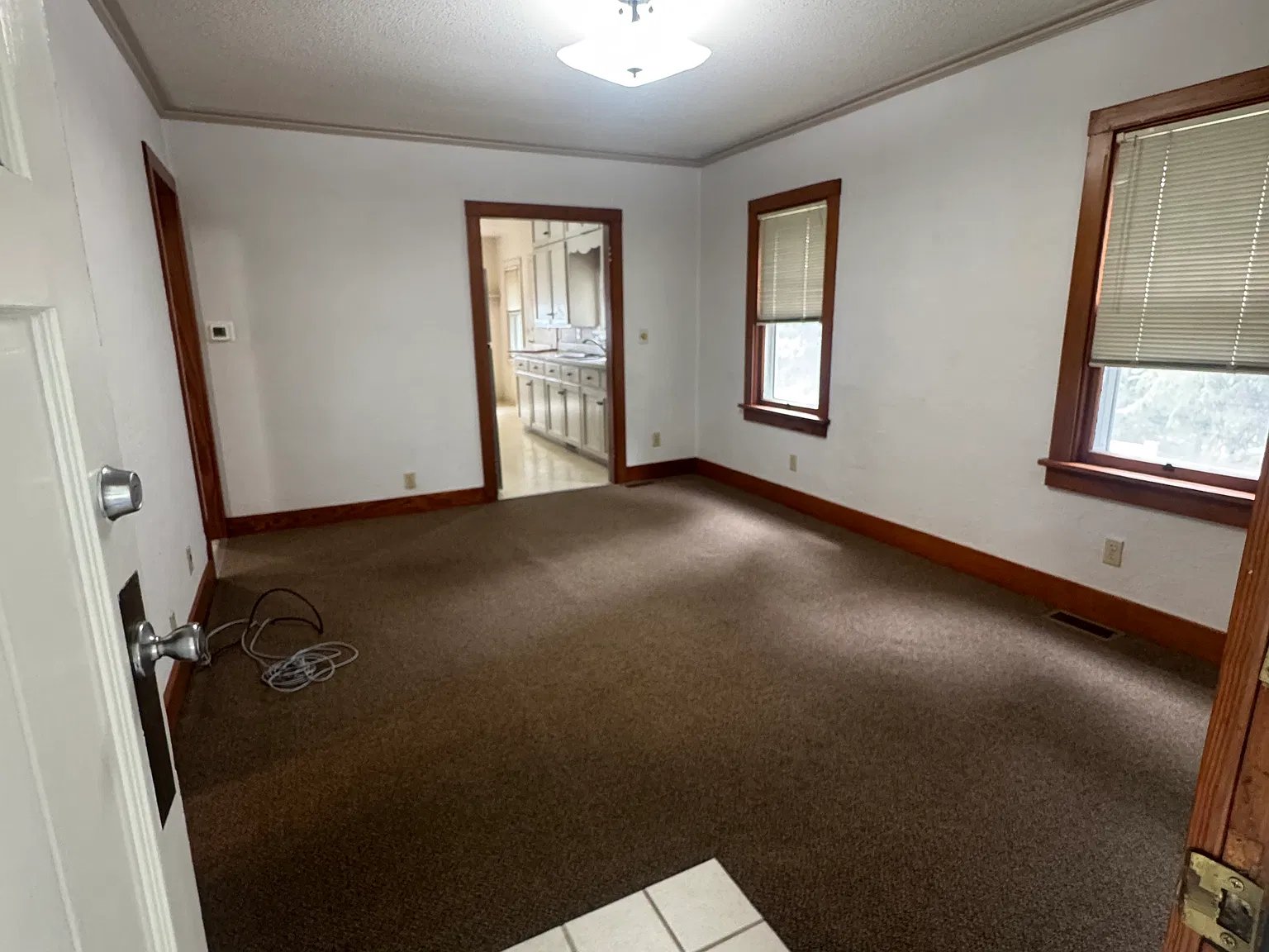 536 Olive St — Photo 2